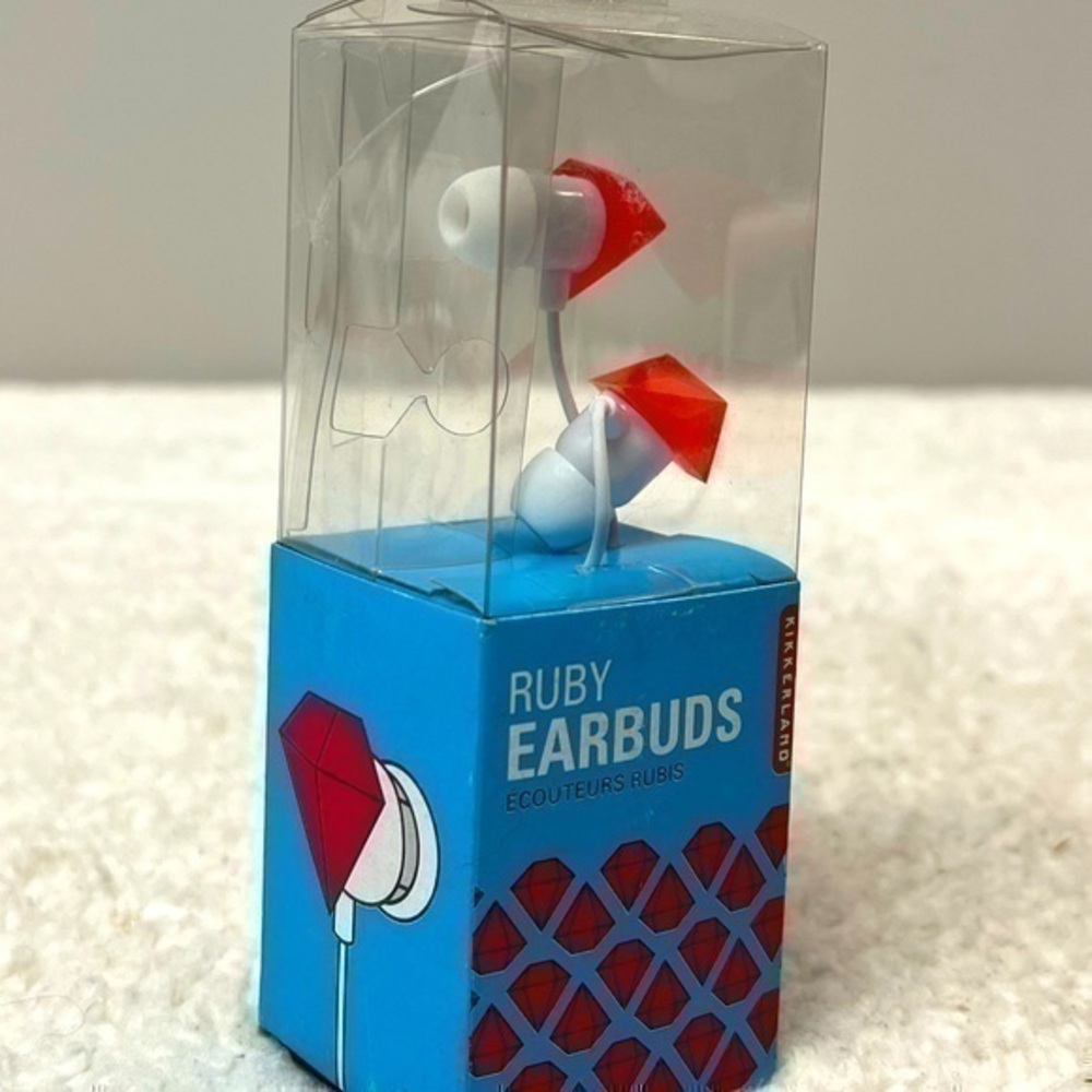 Kikkerland "Ruby" Ear Buds